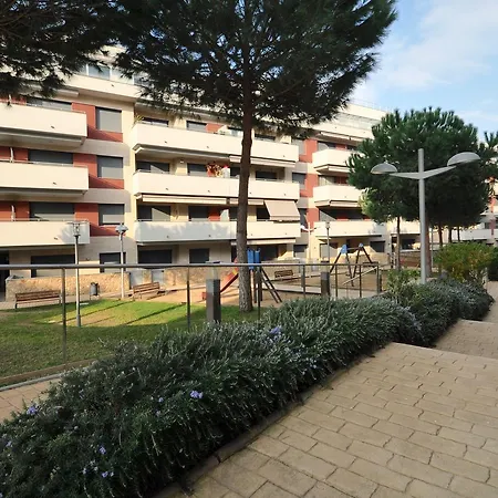 Mikki Apartment Lloret de Mar